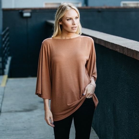 Amaryllis Tops - NIB Amaryllis Sail Away Top Brown Boatneck Top L